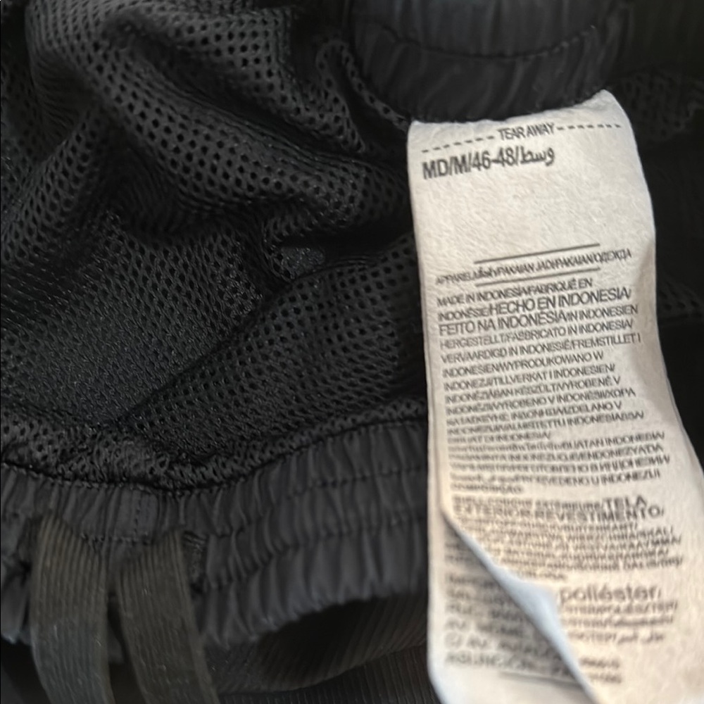 Under Armour Black Track Pants - Picture 4 of 5